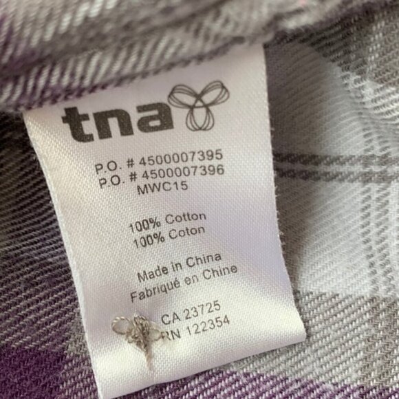 TNA Aritzia Women's Button Down Shirt Plaid Flannel Shirt Classic Purple Size S - Picture 13 of 16